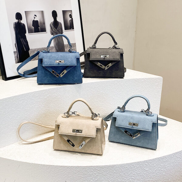 Fashion Platinum Kelly Bag Women's 2024 Spring New PU Handheld Foreign Style Crossbody Bag Premium Small Square Bag